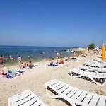 4928-11 For 4 Pers In Σπίτι διακοπών Πόρετς