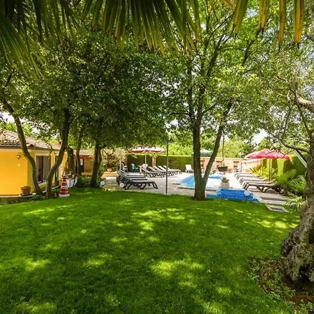 4928-11 For 4 Pers In Holiday home *